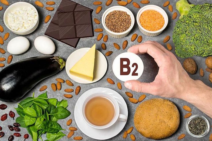 کدام موادغذایی دارای ویتامین B۲ هستند؟