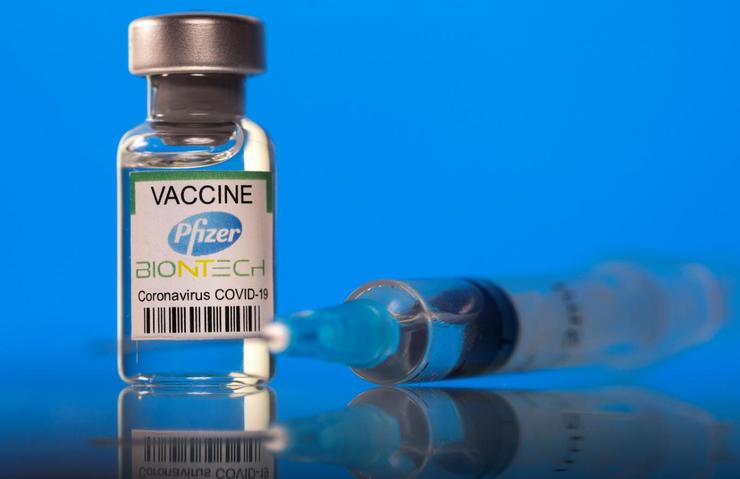 فایزر: واکسن کرونای اومیکرون را ۱۰۰ روزه می‌سازیم