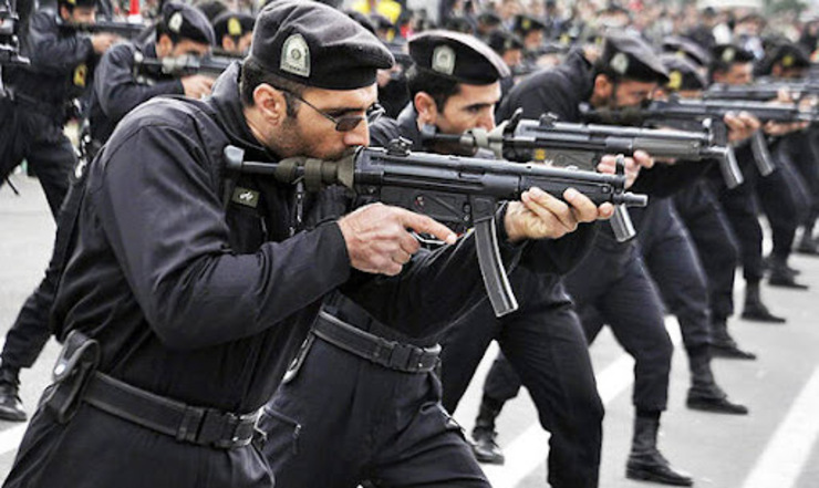 تیراندازی پلیس به سارقان منزل در محله گیشا تهران + فیلم