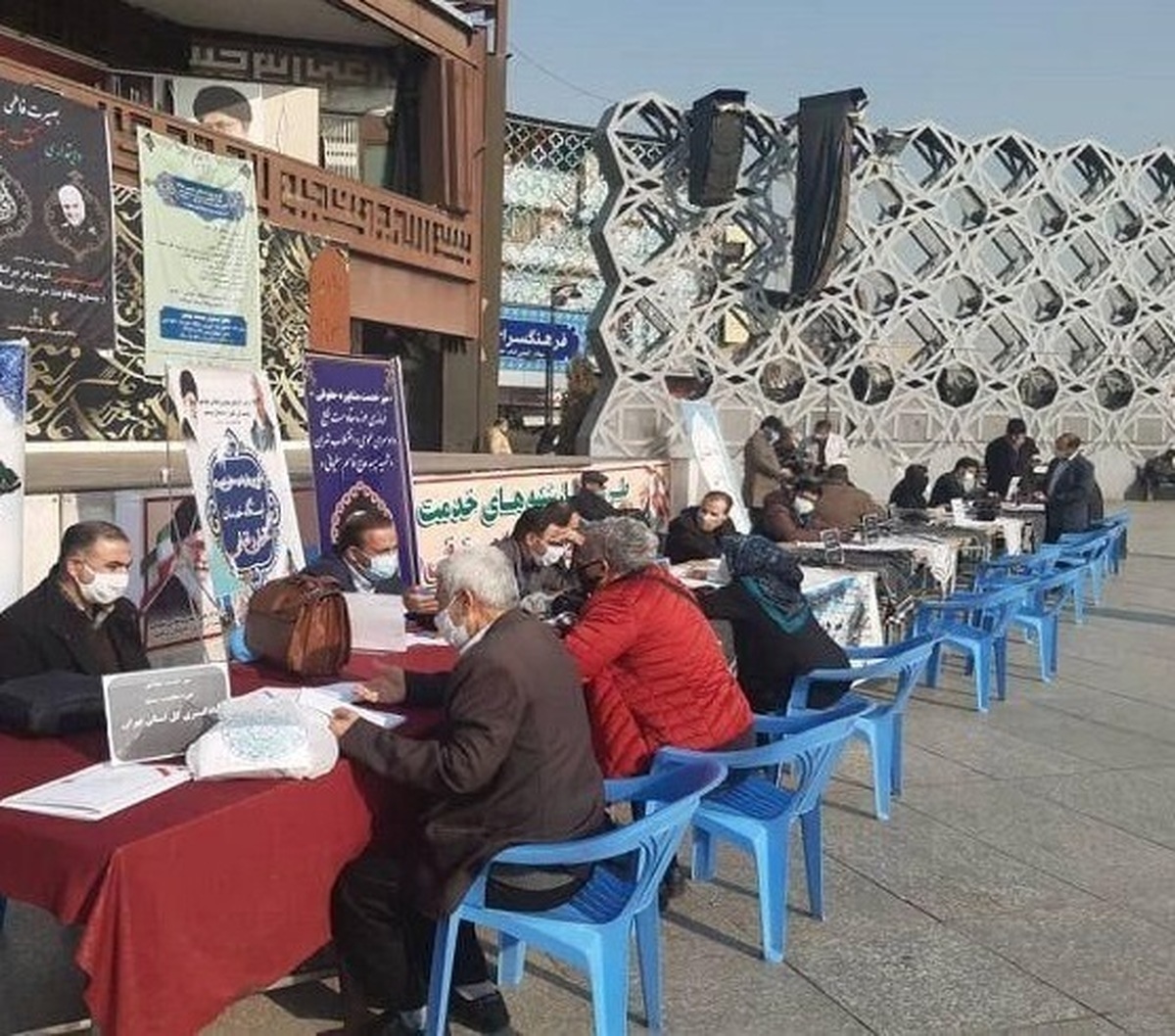 میز خدمات قضایی در راهپیمایی ۲۲ بهمن