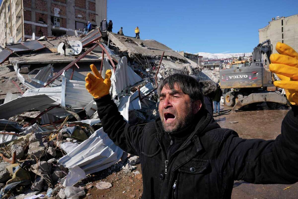 آخرین آمار از زلزله ترکیه و سوریه| عبور تعداد کشته‌شدگان از مرز ۱۹ هزار نفر