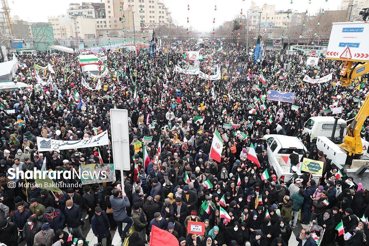 پرچم اتحاد| گزارش شهرآرانیوز از راهپیمایی ۲۲ بهمن در سراسر کشور| ملت ایران «اتحاد ملی» را به‌نمایش گذاشتند+ فیلم و عکس