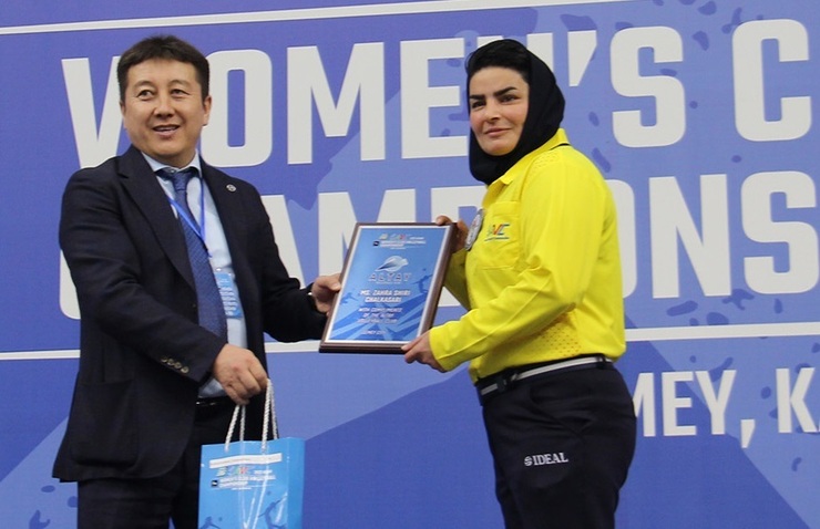 نمره قبولی شیری در جام باشگاه‌های والیبال زنان آسیا