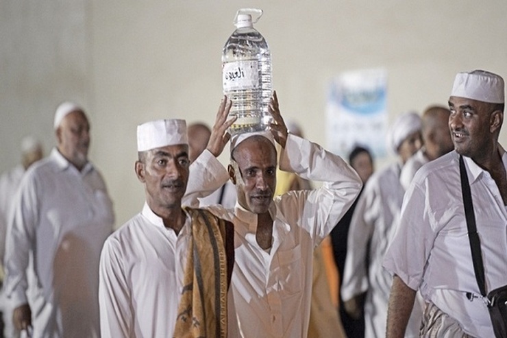 عربستان خروج آب زمزم توسط حجاج را ممنوع کرد