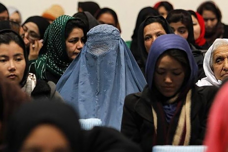 تاکید شورای امنیت بر لغو محدودیت‌ها علیه زنان و دختران در افغانستان