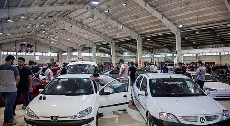 وزیر صمت: قیمت خودرو‌های کارخانه‌ای افزایش نمی‌یابد