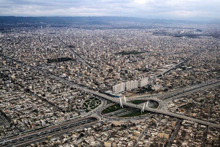 مشکل ترافیکی پل‌ فجر تا میدان امام‌ حسین (ع) مشهد برطرف می‌شود