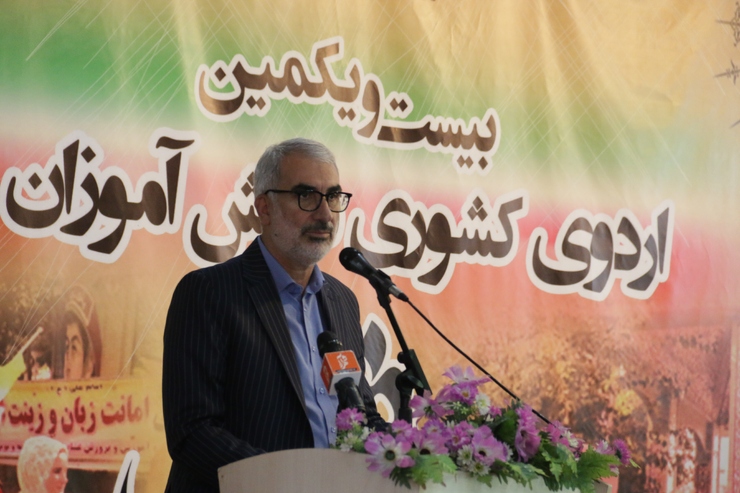 وزیر آموزش و پرورش در مشهد: هیچ دانش‌آموز عشایری نباید از تحصیل بازبماند