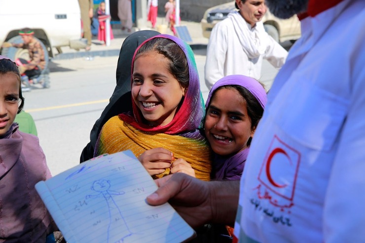 ادامه کمک رسانی به زلزله‌زدگان افغانستانی + جزئیات