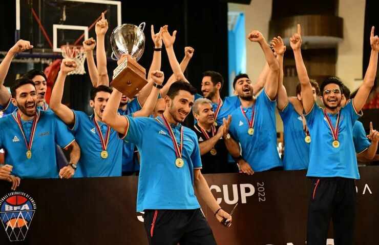کاپیتان ایران MVP ساداکاپ شد|واحدی:همه بازیکنان ایران نوین با انگیزه هستند
