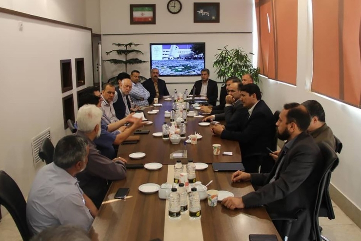 نشست مشترک شهردار منطقه۵ مشهد با سرمایه‌گذاران افغانستانی