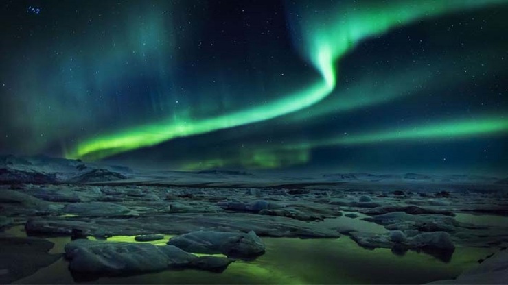 ویدئو| پدیده‌ای زیبا شفق قطبی