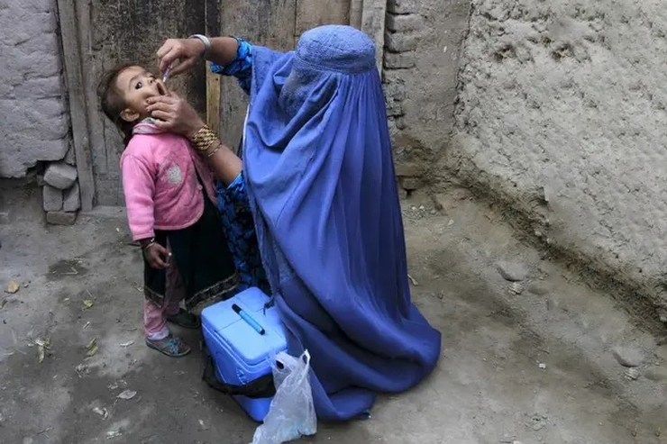 ۶میلیون و ۷۰۰هزار کودک افغانستان واکسن فلج اطفال دریافت می‌کنند