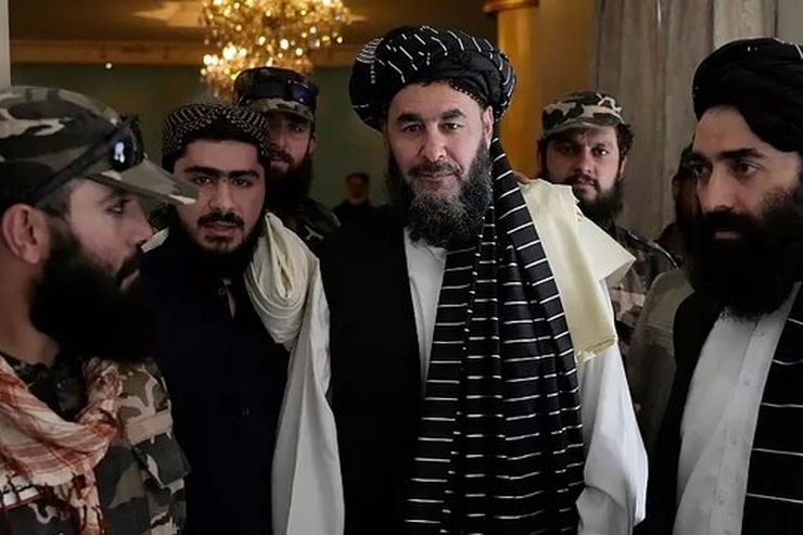 واکنش روسیه به آزادی زندانی طالبان از گوانتانامو بعد از ۱۷ سال