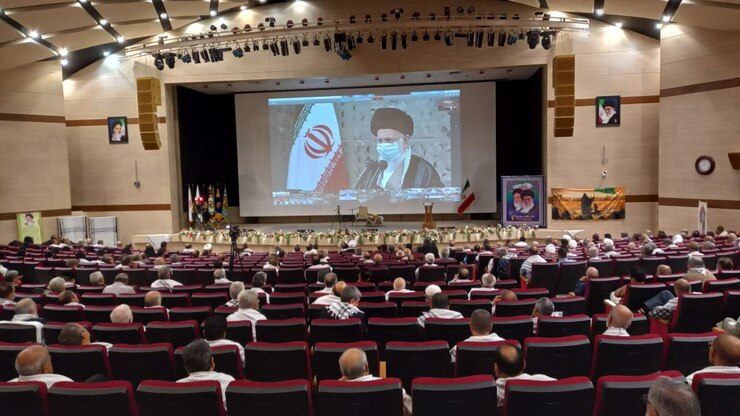دیدار ویدئویی پیشکسوتان دفاع مقدس در مشهد با مقام معظم رهبری