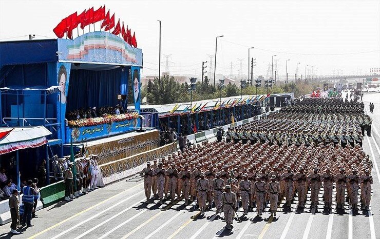 آغاز مراسم رژه نیروهای مسلح در تهران و سایر شهرها