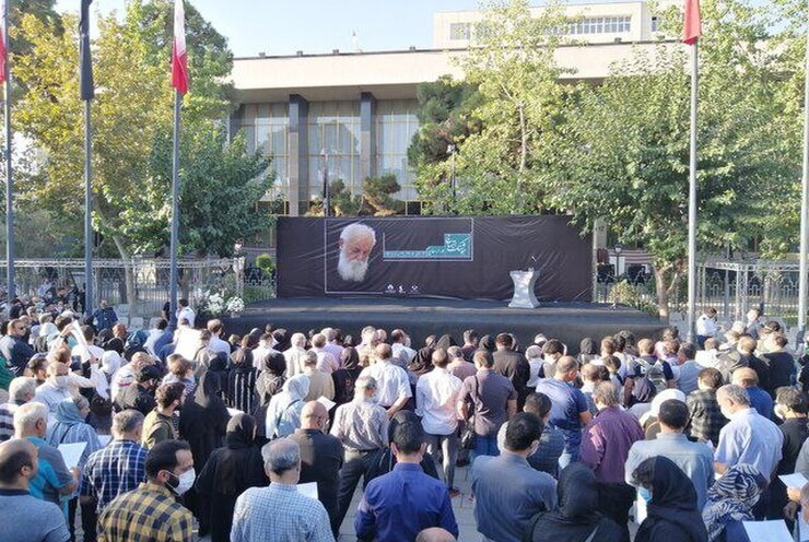 برگزاری مراسم تشییع هوشنگ ابتهاج در تهران| خاکسپاری «سایه» در رشت فردا برگزار می‌شود