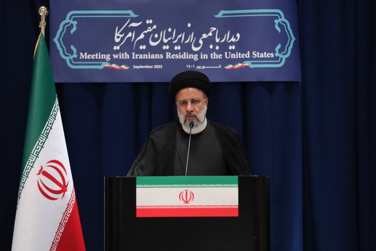 رئیسی در دیدار با ایرانیان مقیم آمریکا: هیچ ایرانی ممنوع‌الورود نیست| فوت «مهسا امینی» را با جدیت پیگیری خواهم کرد