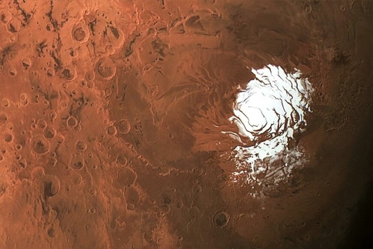 شواهد جدید از وجود آب مایع در مریخ