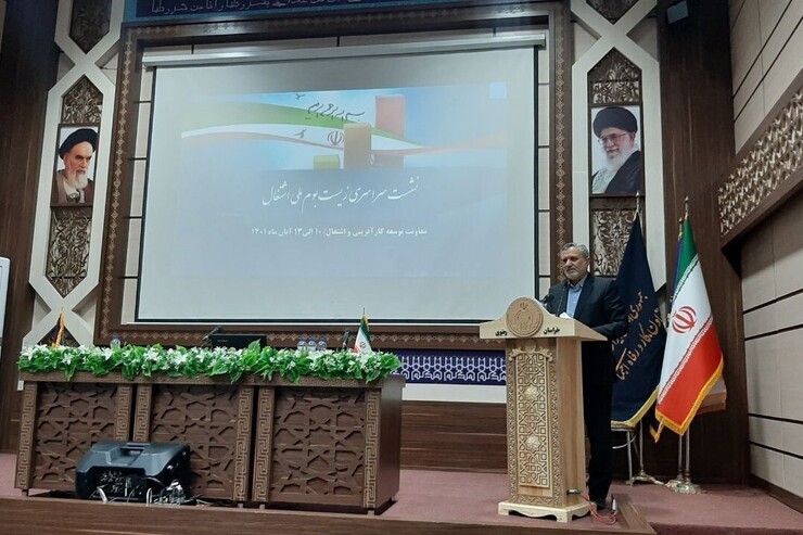 وزیر کار در مشهد: باید فرهنگ کار ایجاد شود و افراد با هر درآمدی کار کنند