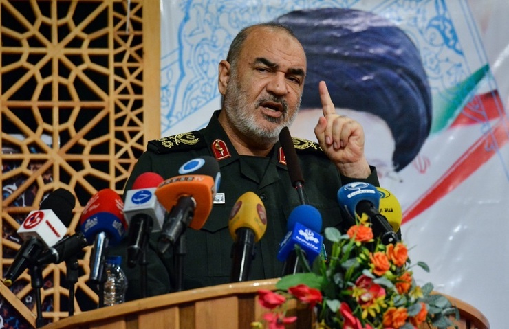 فرمانده کل سپاه: انتقام گرفته خواهد شد| دشمنان از نگرانی اقدام ایران در لاک دفاعی فرو رفتند