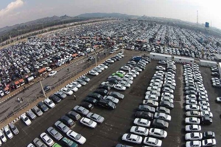 هزار خودروی ایرانی به ونزوئلا صادر شد | ثبت ۸۰ هزار درخواست از خودروسازان