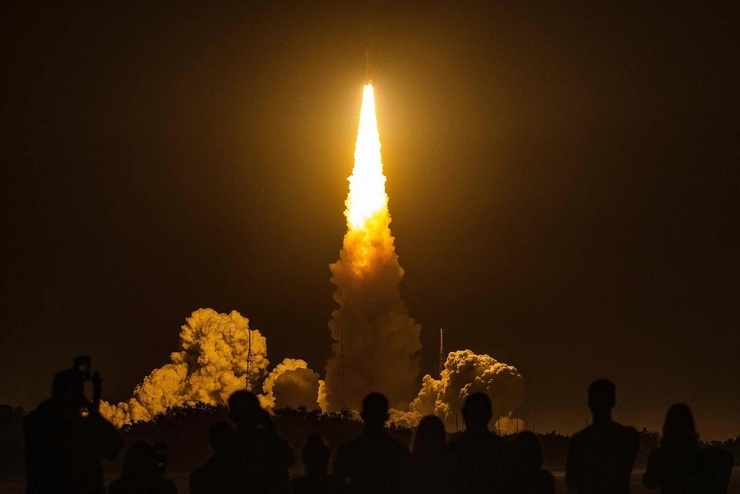 ویدئو | ناسا قدرتمندترین راکت تاریخ را برای مأموریت آرتمیس ۱ به سمت ماه پرتاب کرد
