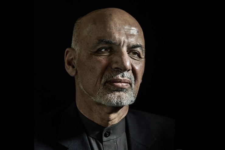 سیگار:  فساد و خودکامگی اشرف غنی علت سقوط کابل بود