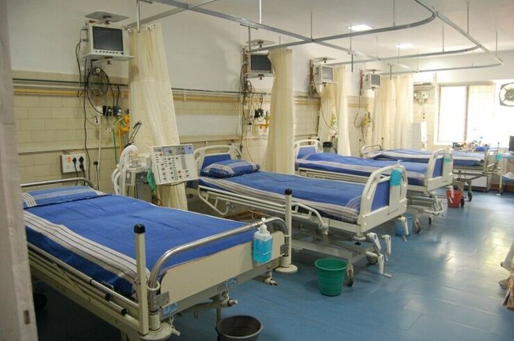 ۱۵۴ هزار تخت بیمارستانی در سراسر کشور وجود دارد