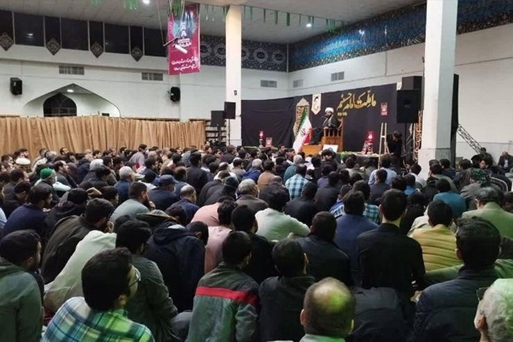مراسم وداع با پیکر شهیدان مدافع امنیت در مشهد برگزار شد