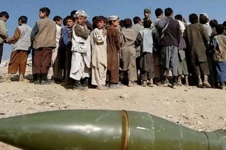 بقایای جنگ بلای جان کودکان افغانستان | ۹ کودک در دو هفته جان باختند