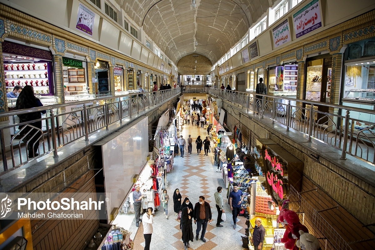 آرامش در بازار‌های مشهد حاکم است | بی‌اعتنایی کسبه به فراخوان ضدانقلاب+ فیلم (۱۴ آذر ۱۴۰۱)