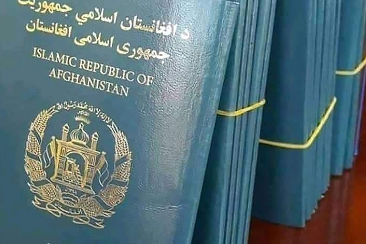 یک مقام طالبان: اجازه چاپ گذرنامه و شناسنامه را نداریم