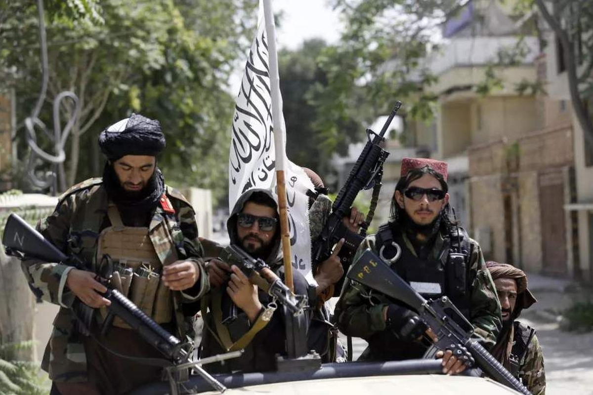 پاکستان از گفت‌وگو با طالبان برای حل درگیری‌های مرزی خبرداد