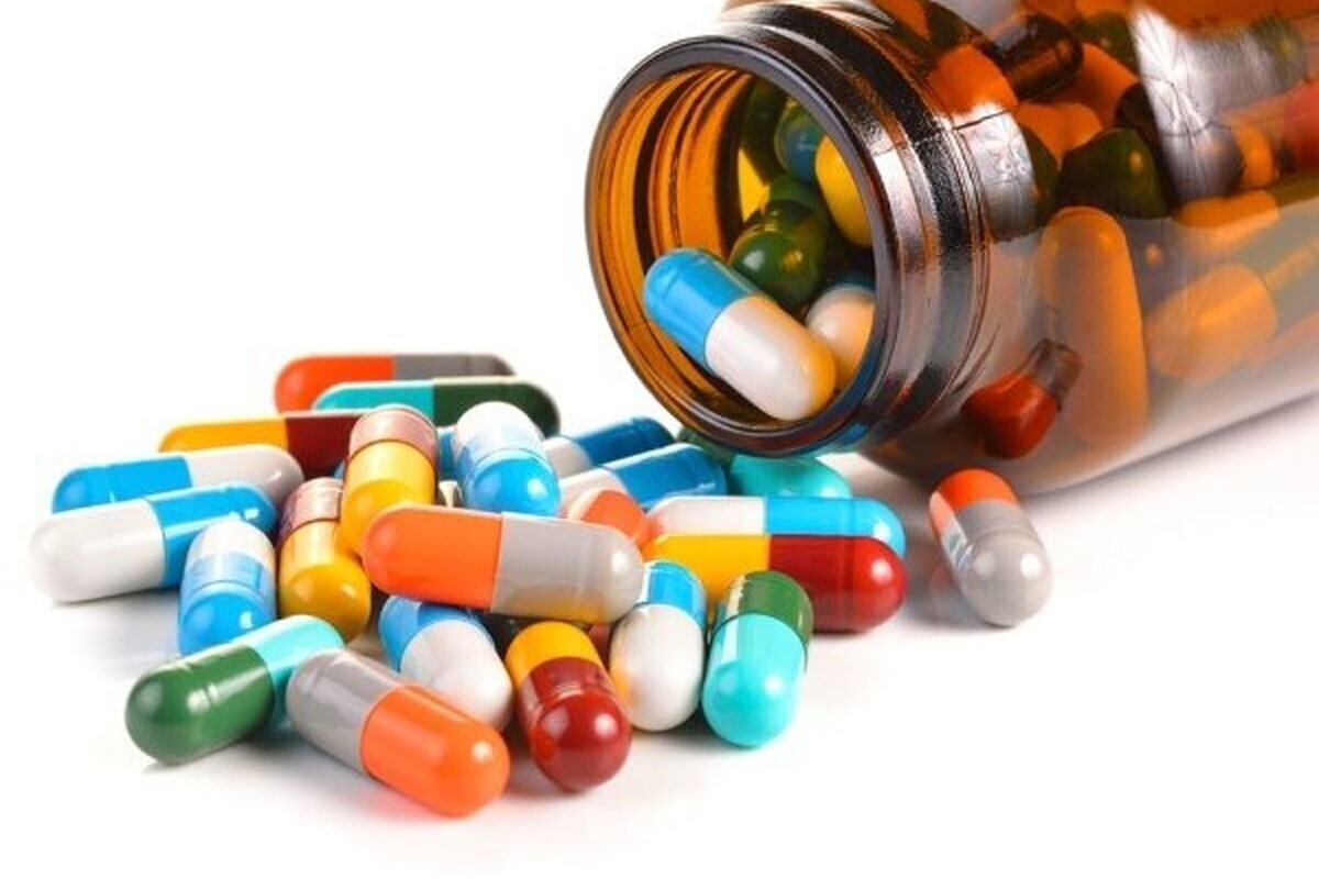 مصرف خودسرانه آنتی‌بیوتیک چه عوارضی دارد؟