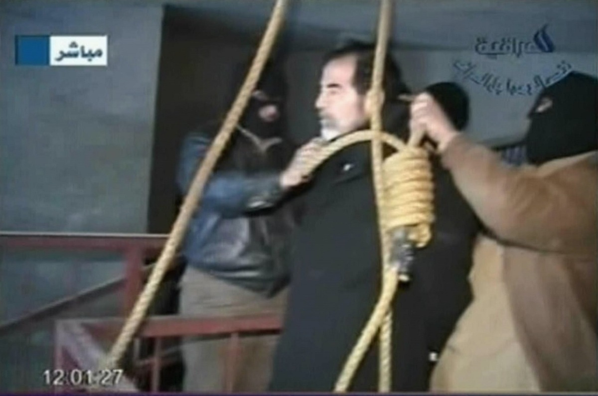 ویدئو | چرا افسران اطلاعاتی ایرانی هنگام اعدام صدام، فارسی صحبت می‌کردند؟