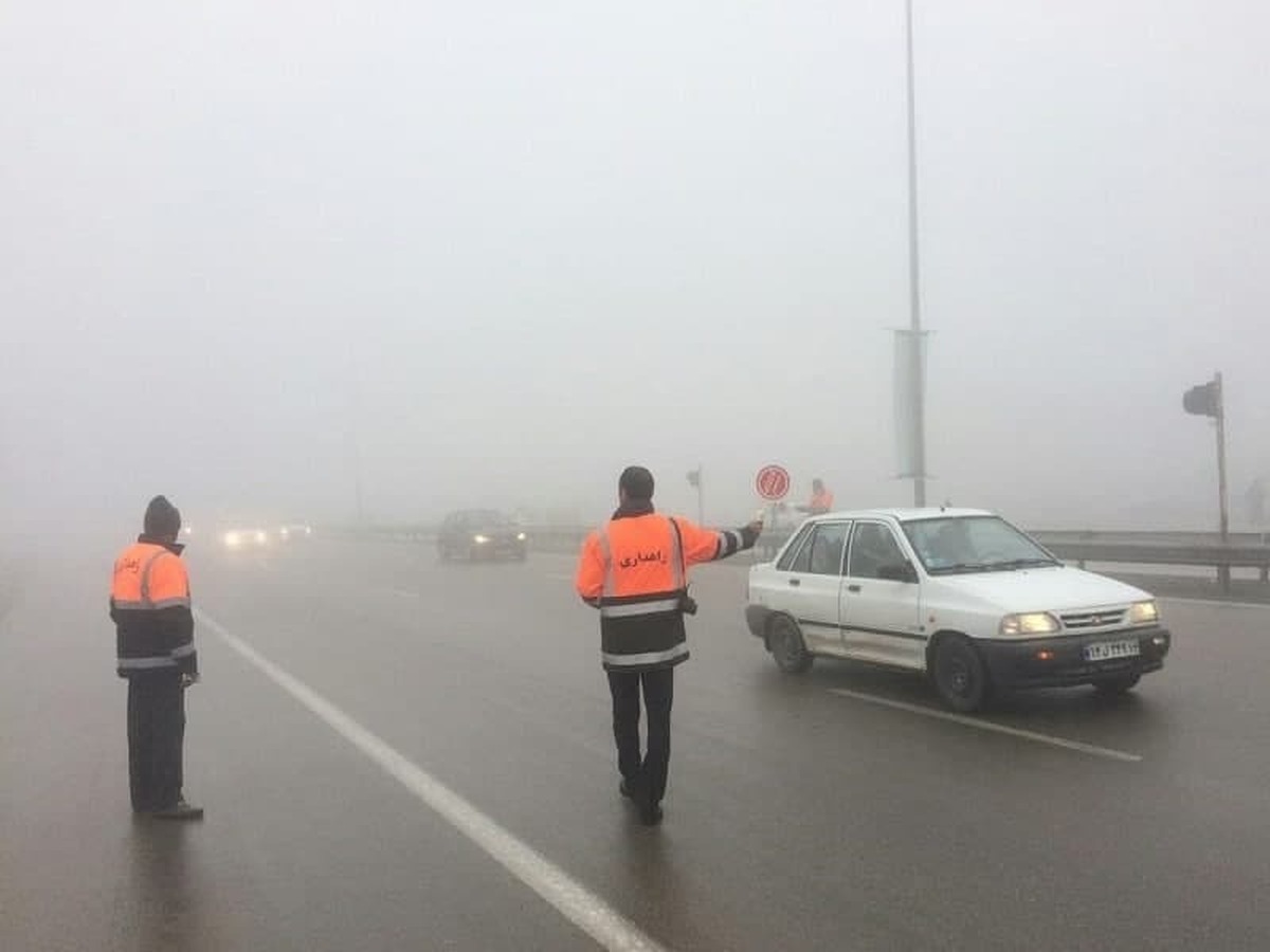 ترافیک سنگین در جاده‌های خراسان رضوی پس از مه‌گرفتگی (۱۰ بهمن ۱۴۰۲)