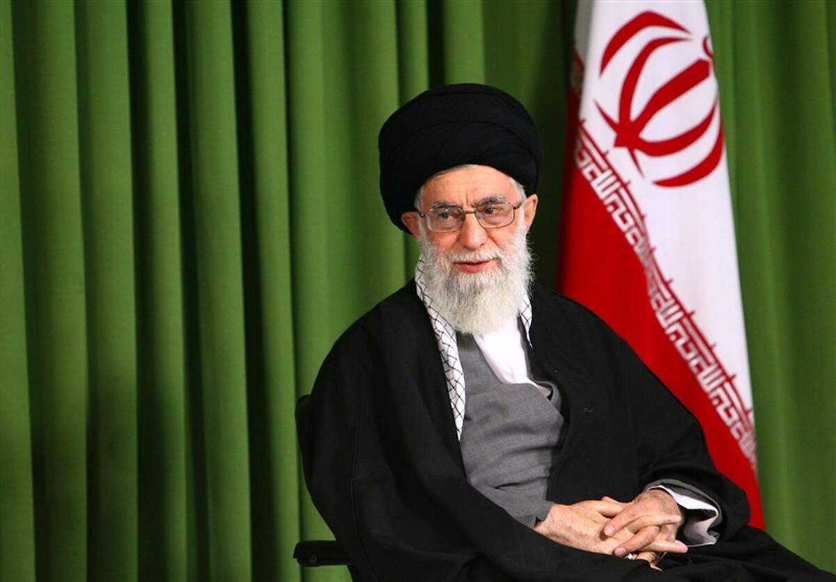 خاطرات حضرت آیت‌الله خامنه‌ای از مبارزات دوران طاغوت و پیروزی انقلاب اسلامی