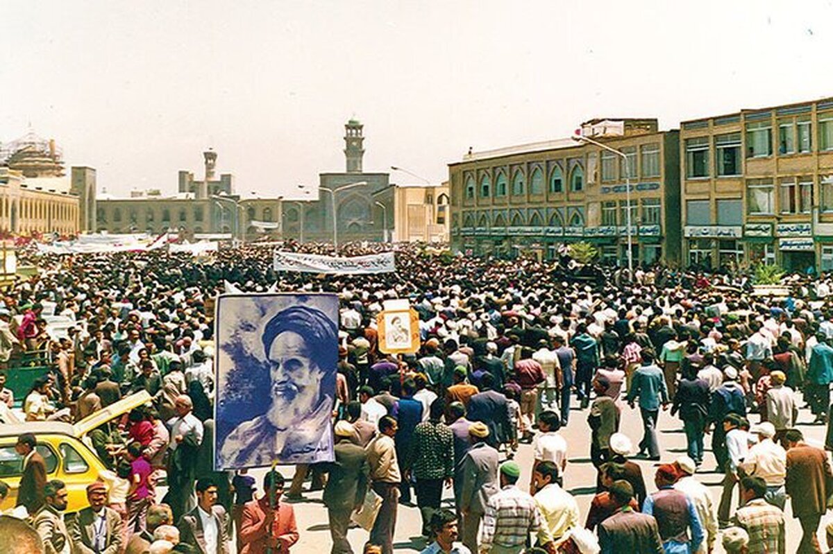 صوت | روزشمار پیروزی انقلاب اسلامی در مشهد| قسمت پنجم سه‌شنبه (۱۷ بهمن ۱۳۵۷)