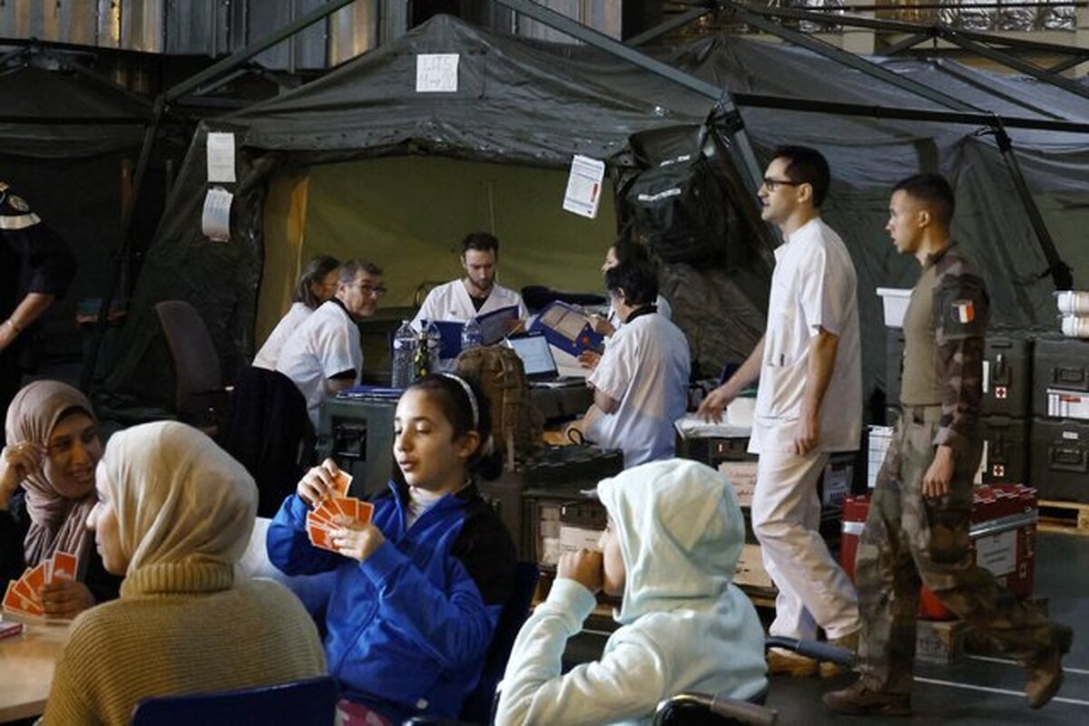 ۱۰۰۰ تن از ساکنان غزه در کشتی بیمارستانی فرانسوی درمان شدند