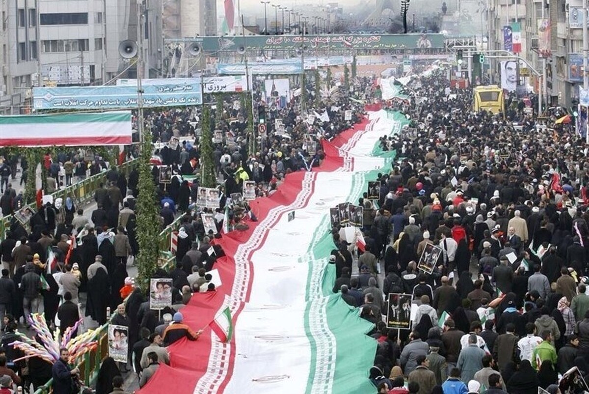جشن ۴۵ سالگی انقلاب در ایران | راهپیمایی سراسری ۲۲ بهمن ۱۴۰۲ در سراسر کشور آغاز شد + فیلم