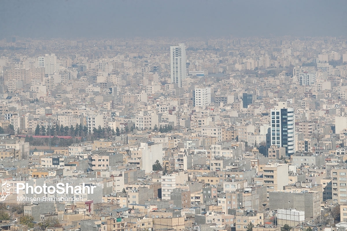 هوای برخی مناطق کلانشهر مشهد همچنان آلوده است (۳ بهمن ۱۴۰۲)