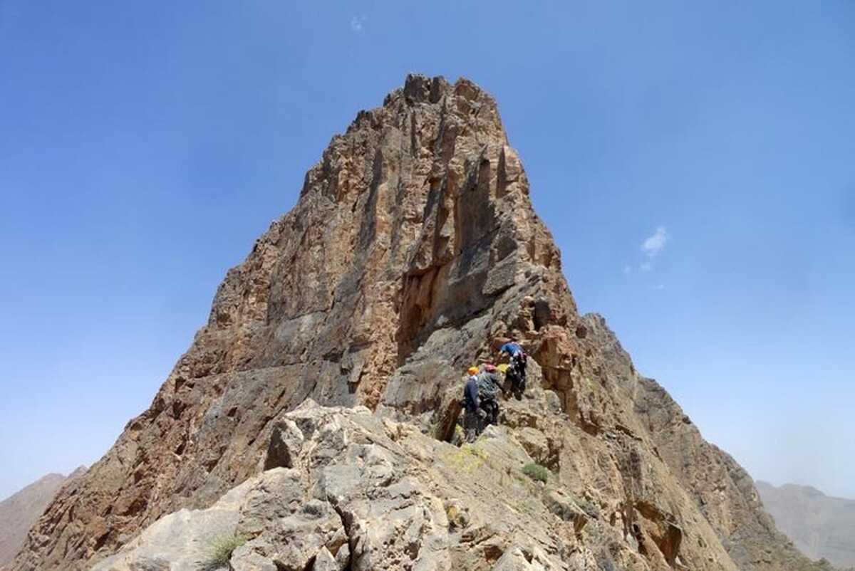 ویدئو| پله‌‌های باستانی قله چُت در استان مرکزی