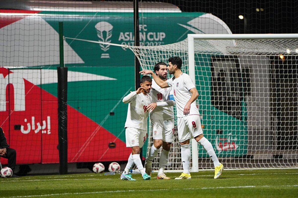 خط حمله تیم ملی از زمان حضور قلعه‌نویی:۱۷ بازی ۴۷ گل زده