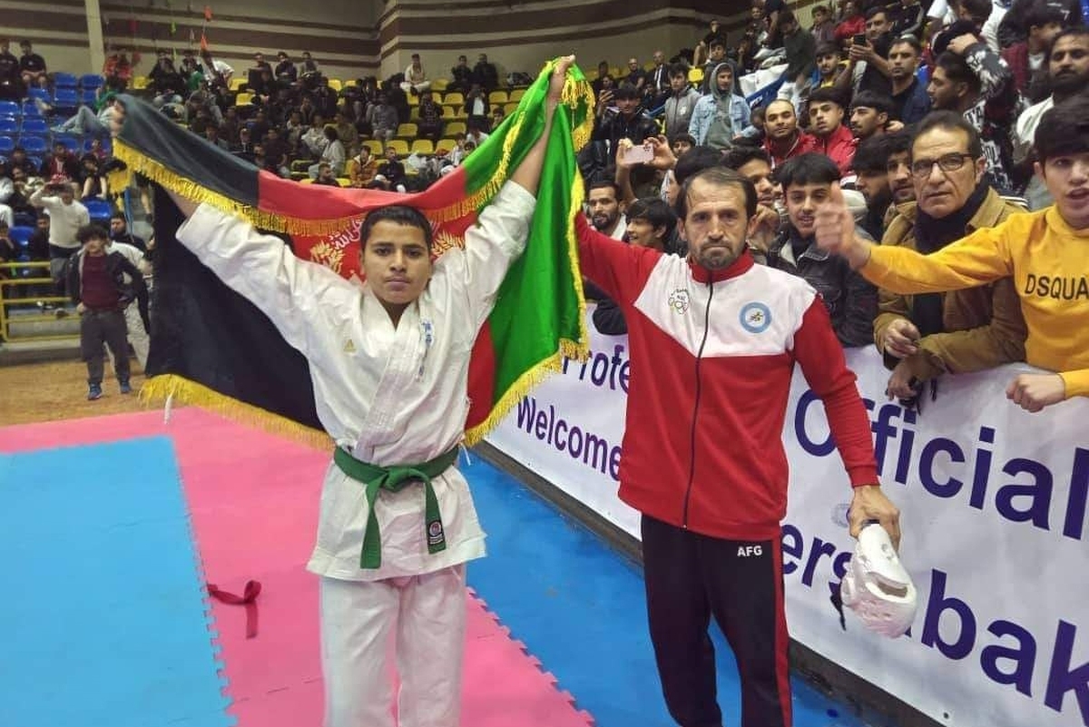 مدال طلای مسابقات تهران در دستان کاراته‌کار افغانستانی