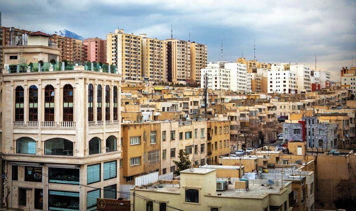 کاهش ۵۰ درصدی فروش آپارتمان در تهران طی یک سال (۱۲ اسفند ۱۴۰۲)