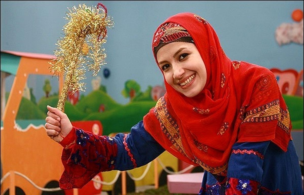 ویدئو | «خاله شادونه» چهرۀ سال فضای مجازی ایران شد