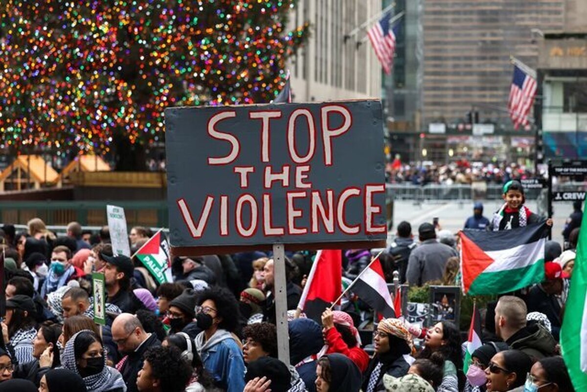 پلیس نیویورک ده‌ها حامی فلسطین را در تظاهرات دستگیر کرد + عگس
