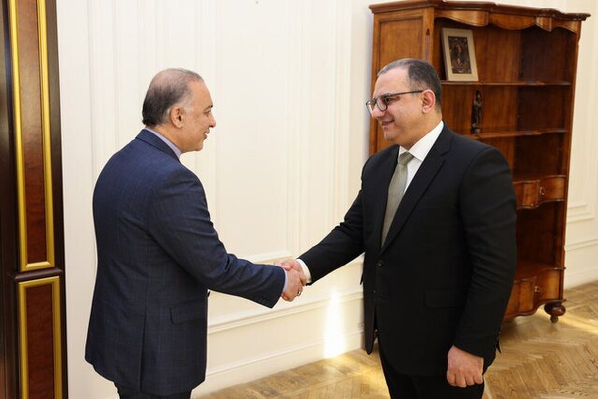 سفیر ایران در ایروان با معاون نخست‌وزیر ارمنستان دیدار کرد