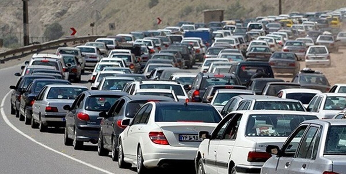 ترافیک فوق سنگین در ورودی‌های شرقی تهران (۲ اردیبهشت ماه ۱۴۰۲)